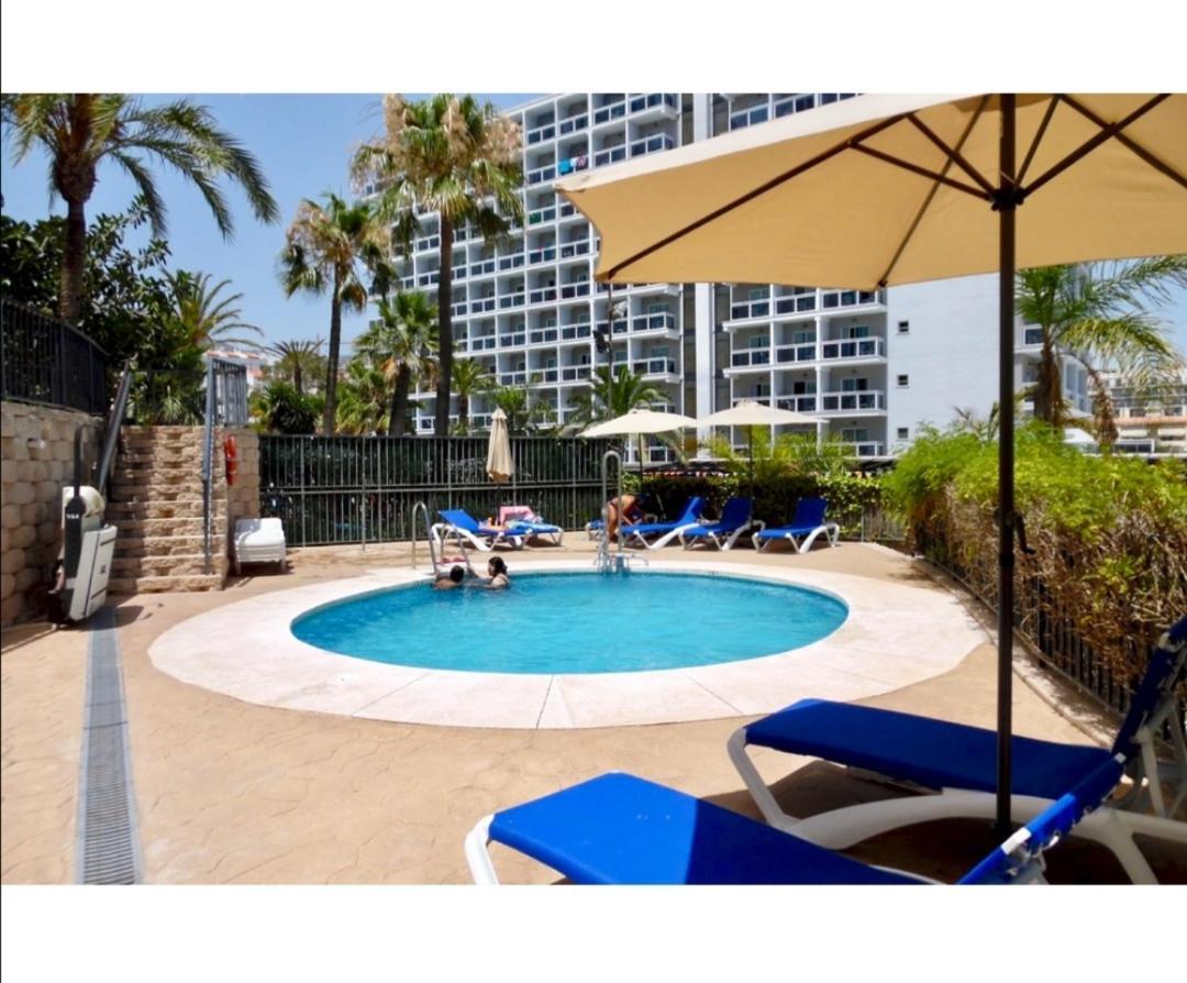 Apartamento Benalmádena Costa Bagian luar foto
